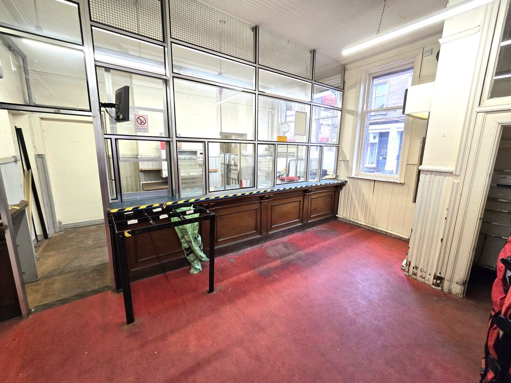 Property photo 2 of 17 2