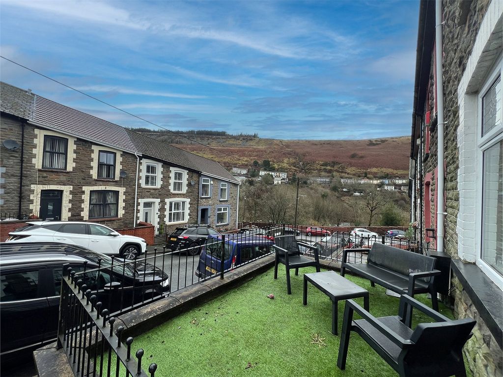 Property photo 1 of 13 Picture No. 12