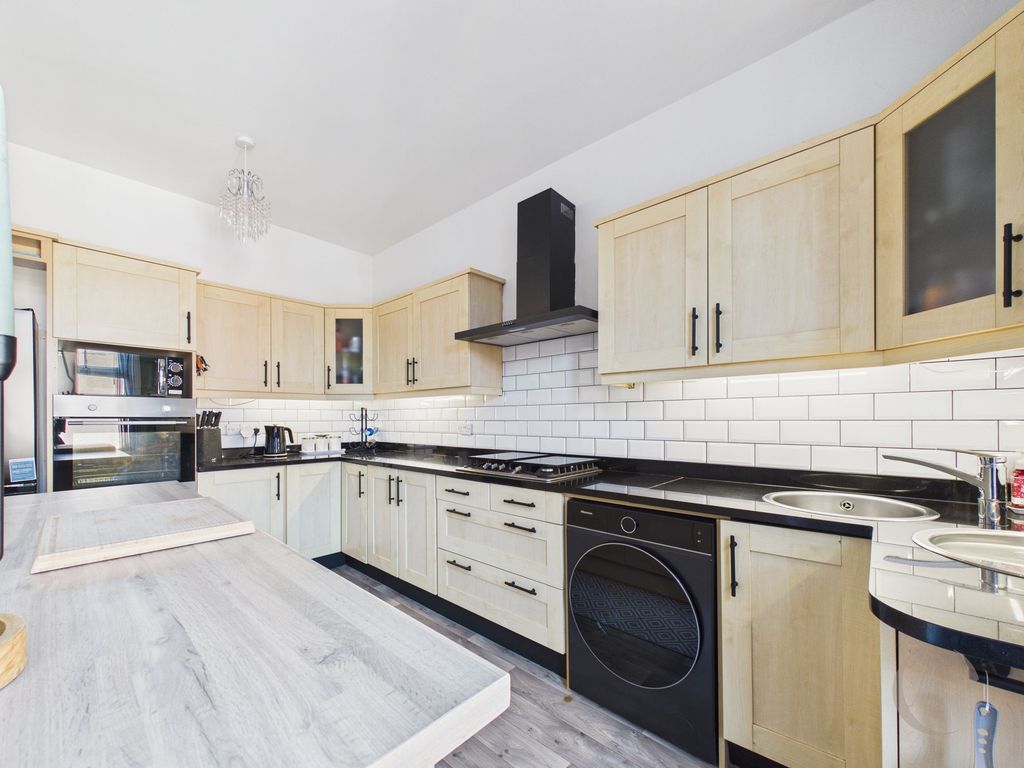 Additional image 10 of 4 bed flat for saleEgerton Road, South Shields NE34