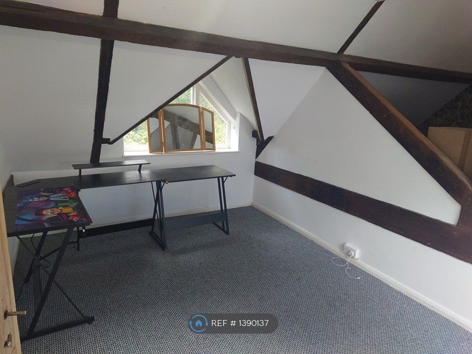 Property photo 2 of 6