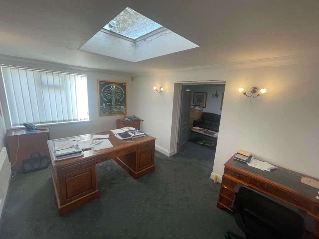 Property photo 2 of 6 Photo 1