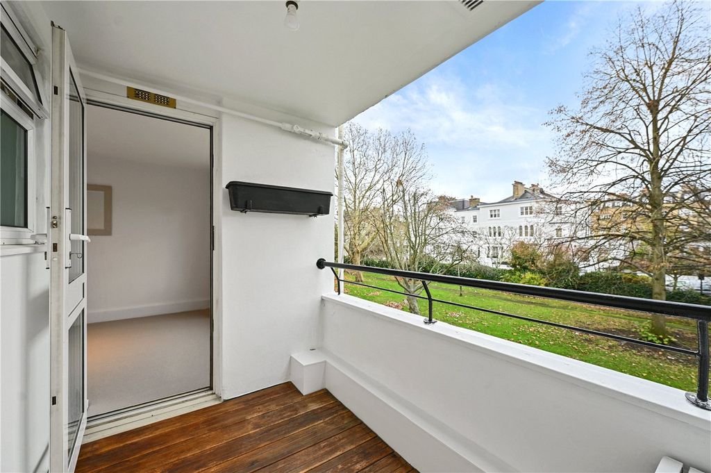 Property photo 2 of 12 Picture No. 28