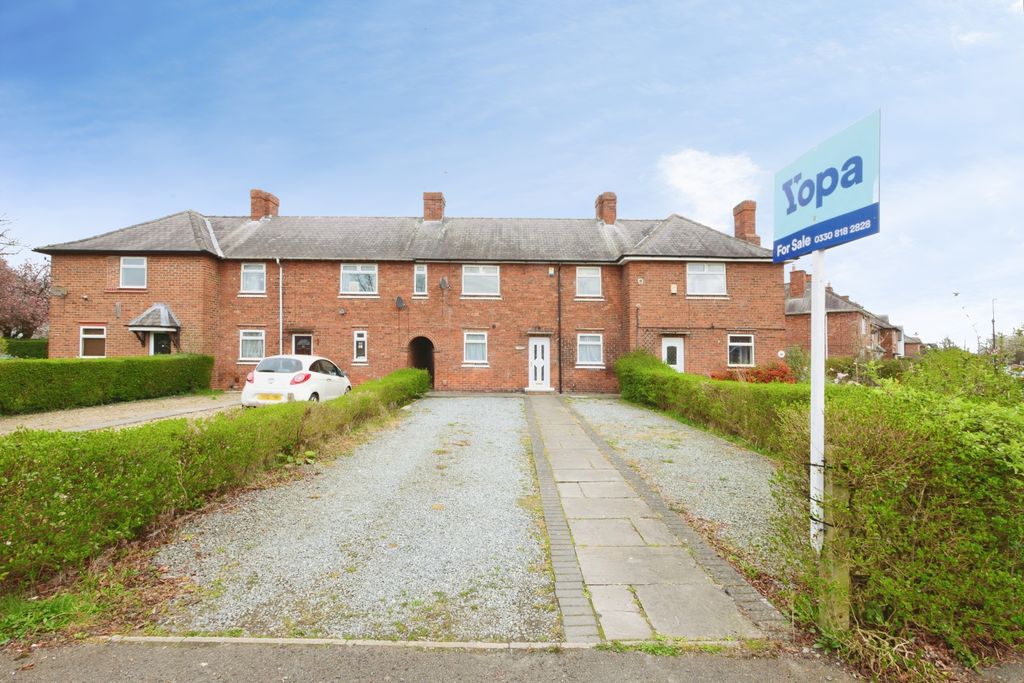 Property photo 2 of 17 2