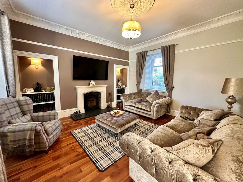 Property photo 3 of 22 Picture No. 36