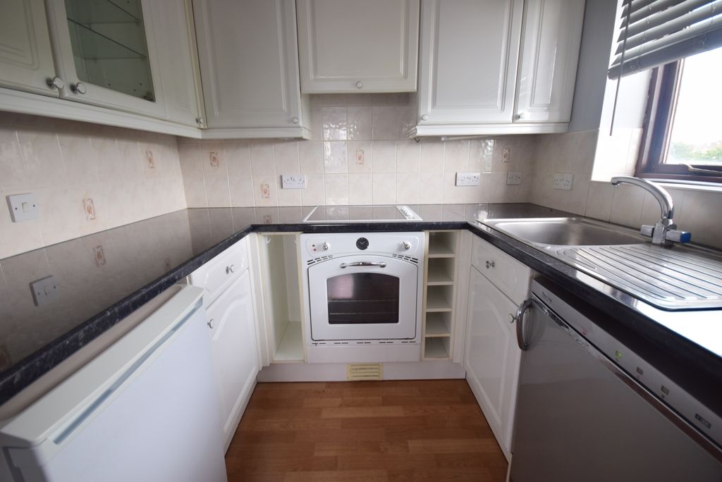 Property photo 2 of 3 Kitchen