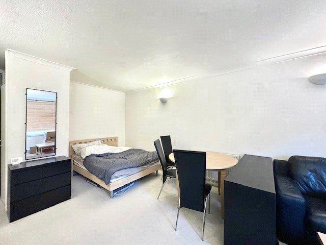 Property photo 3 of 9 Picture No. 15