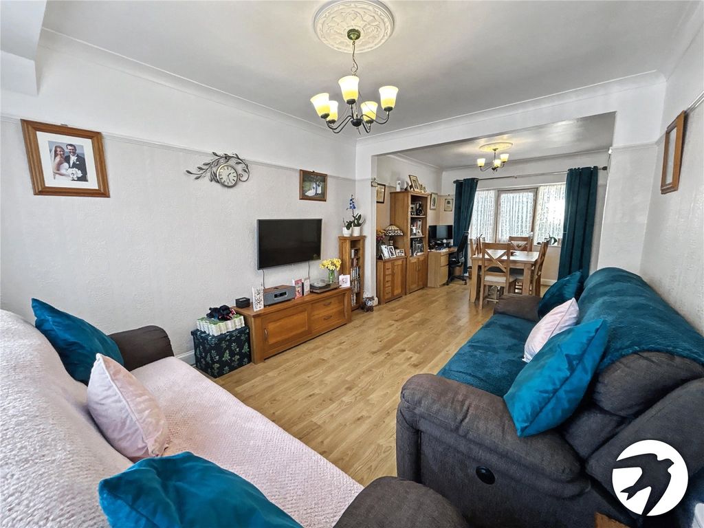 Property photo 2 of 12 Picture No. 03