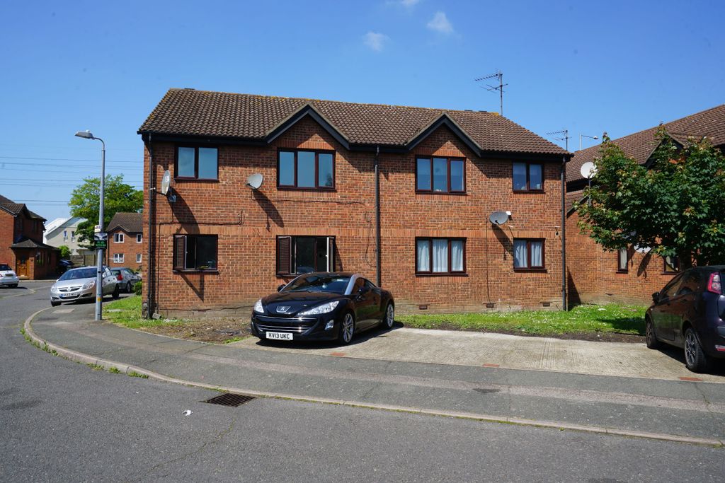 Property photo 1 of 13