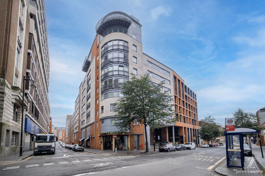 Property photo 1 of 11 Img_7953_27_Original