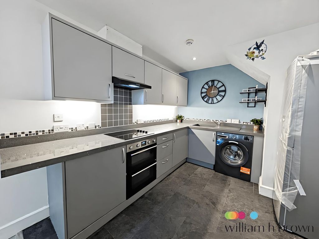 Property photo 3 of 9 Image