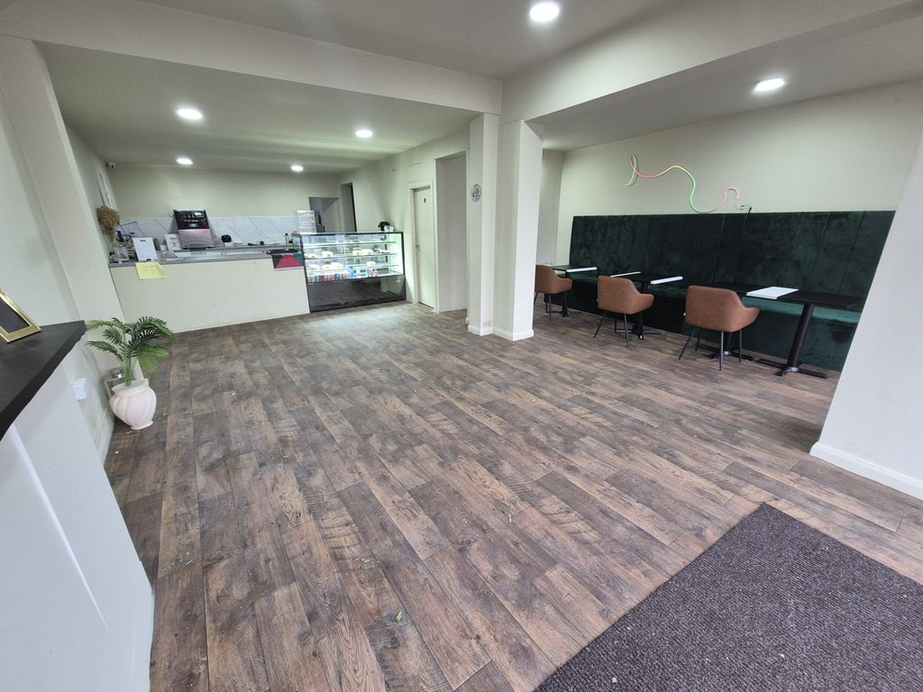 Property photo 2 of 7 Main