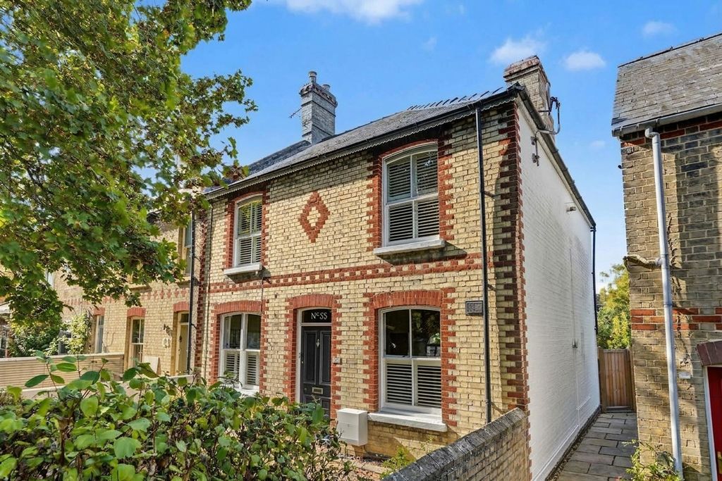 Property photo 1 of 24
