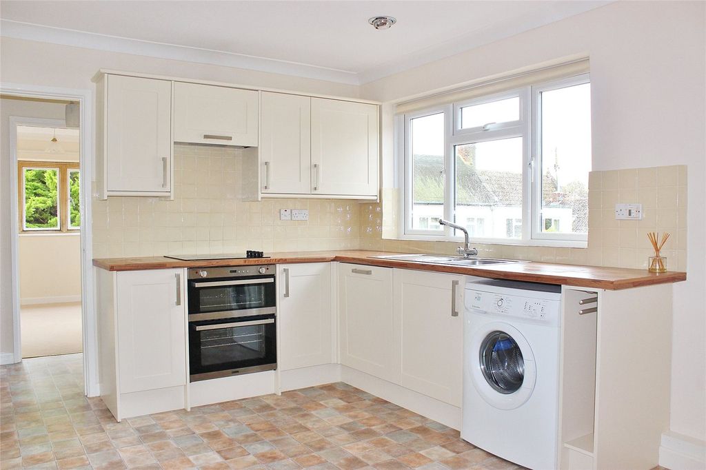 Property photo 3 of 13 Picture No. 05