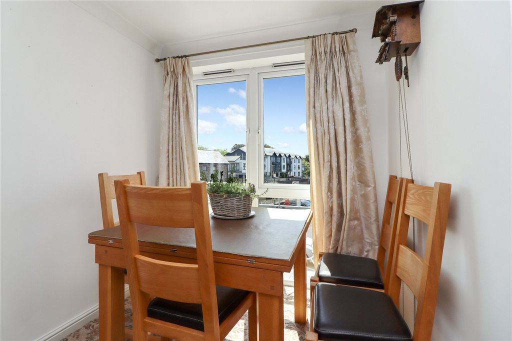 Property photo 2 of 9 Picture No. 07