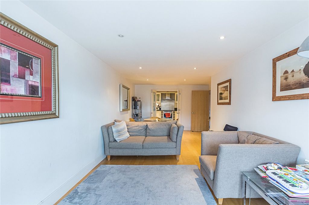 Property photo 1 of 9 Picture No. 08