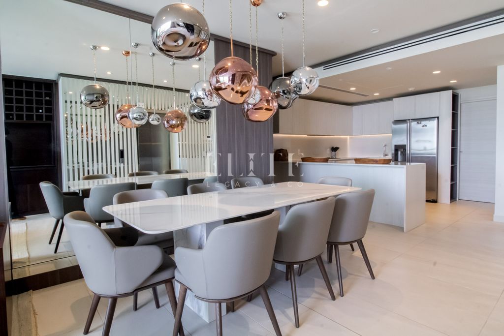 Property photo 1 of 34