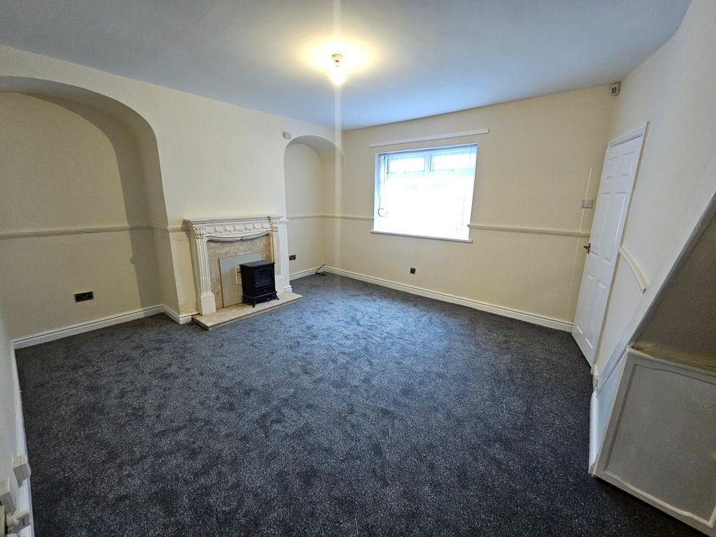 Property photo 2 of 9 Gallery