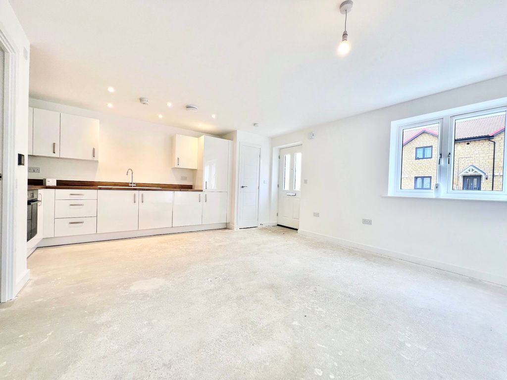 Property photo 3 of 8 View