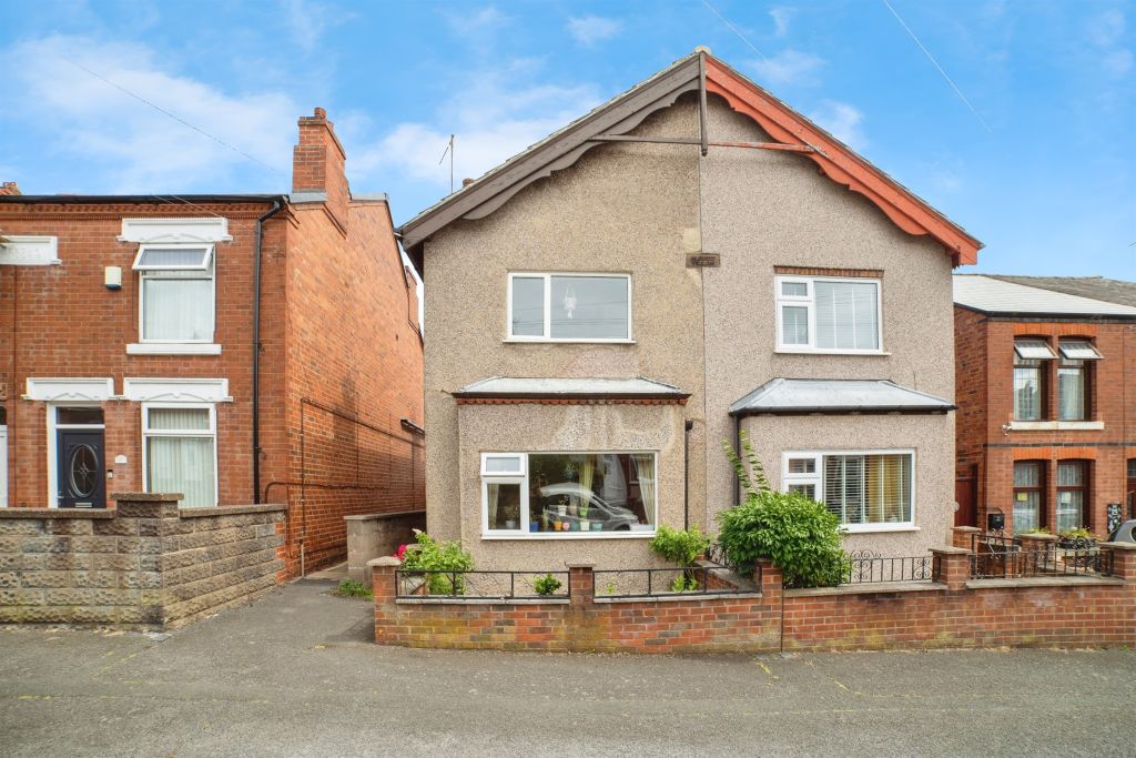 Property photo 1 of 18