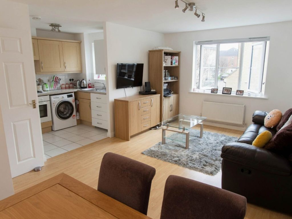 Property photo 2 of 7
