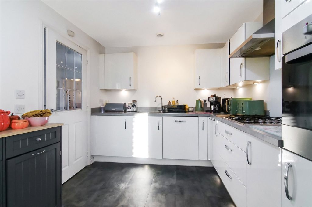 Property photo 3 of 17 Picture No. 07