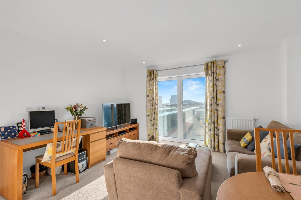 Property photo 2 of 10 Dsc_2187.Jpg