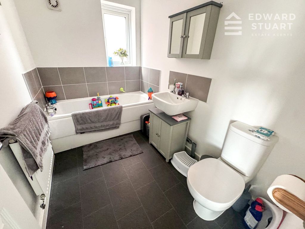Property photo 3 of 17 Picture No. 02