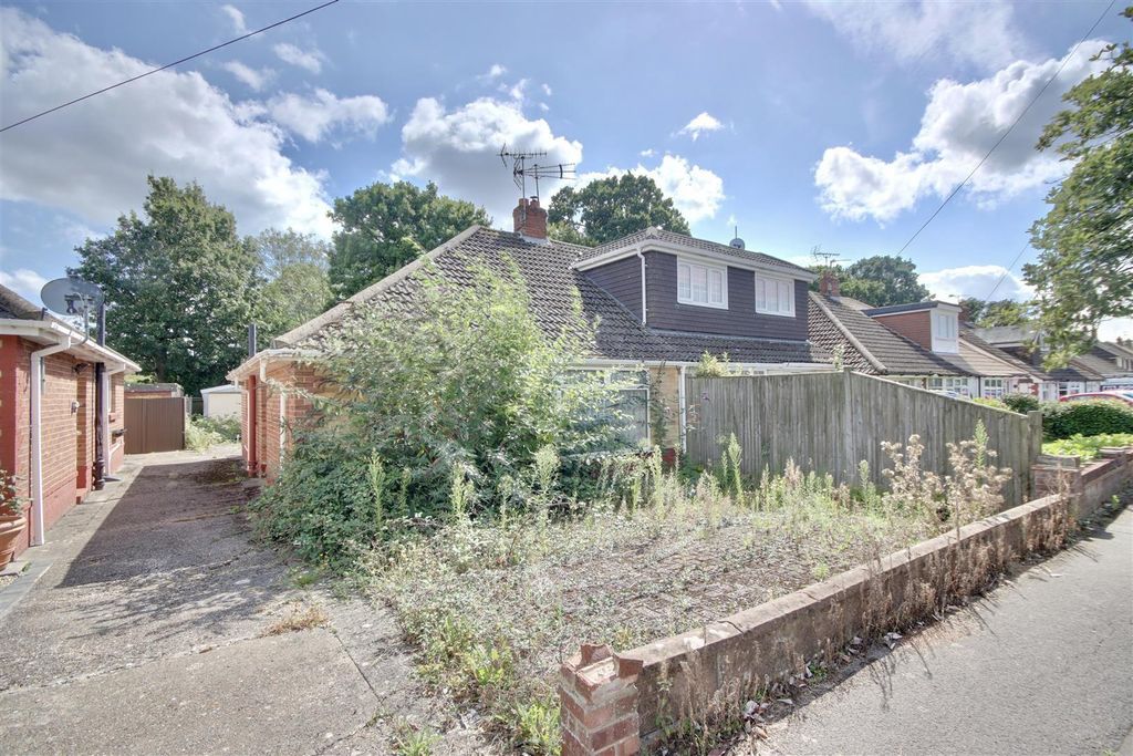 Property photo 1 of 10 Cherry Tree 1.Jpg