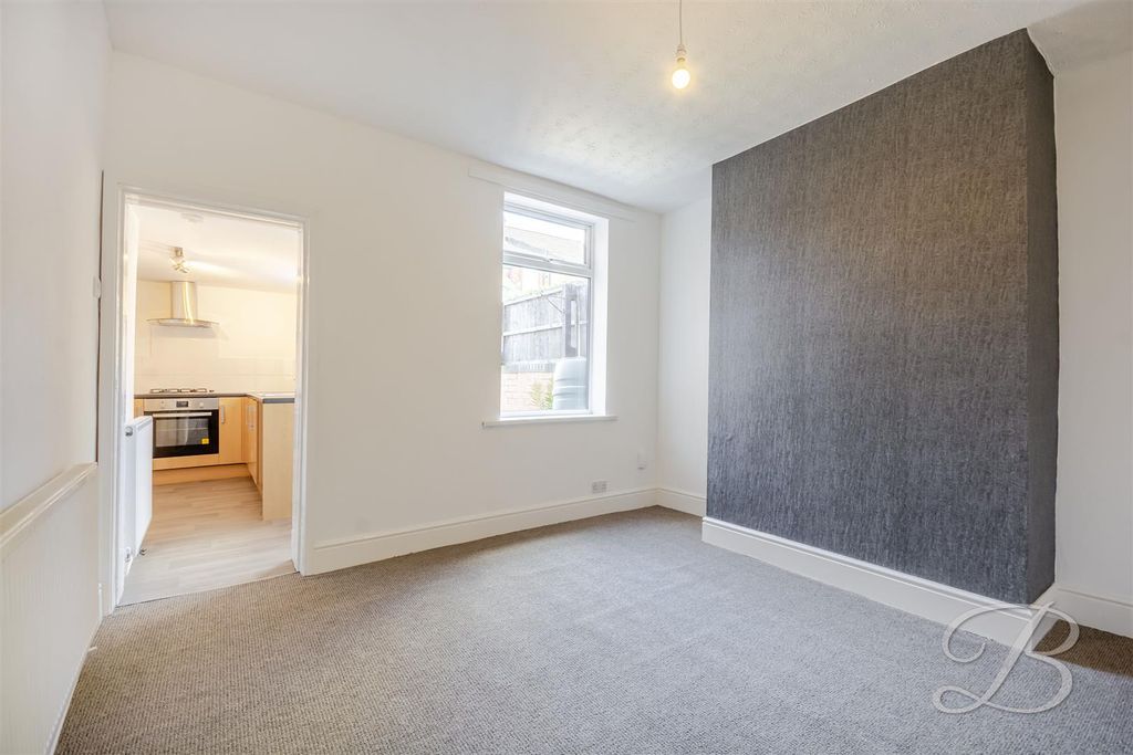Property photo 3 of 22 Ccltd-3.Jpg