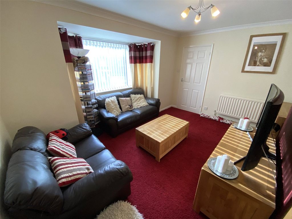 Property photo 3 of 16 Picture No. 08