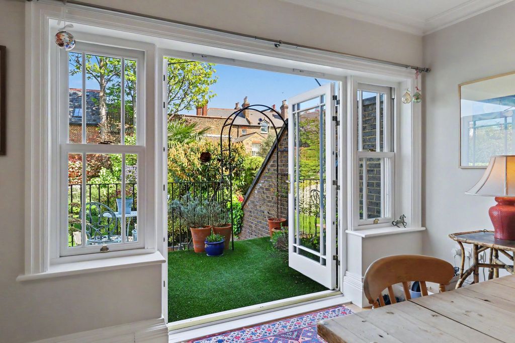 Additional image 7 of 5 bed semi-detached house for salePalace Road, East Molesey KT8