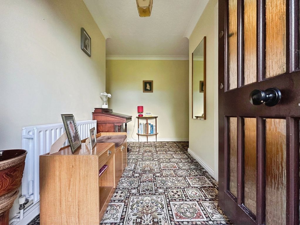 Property photo 3 of 29