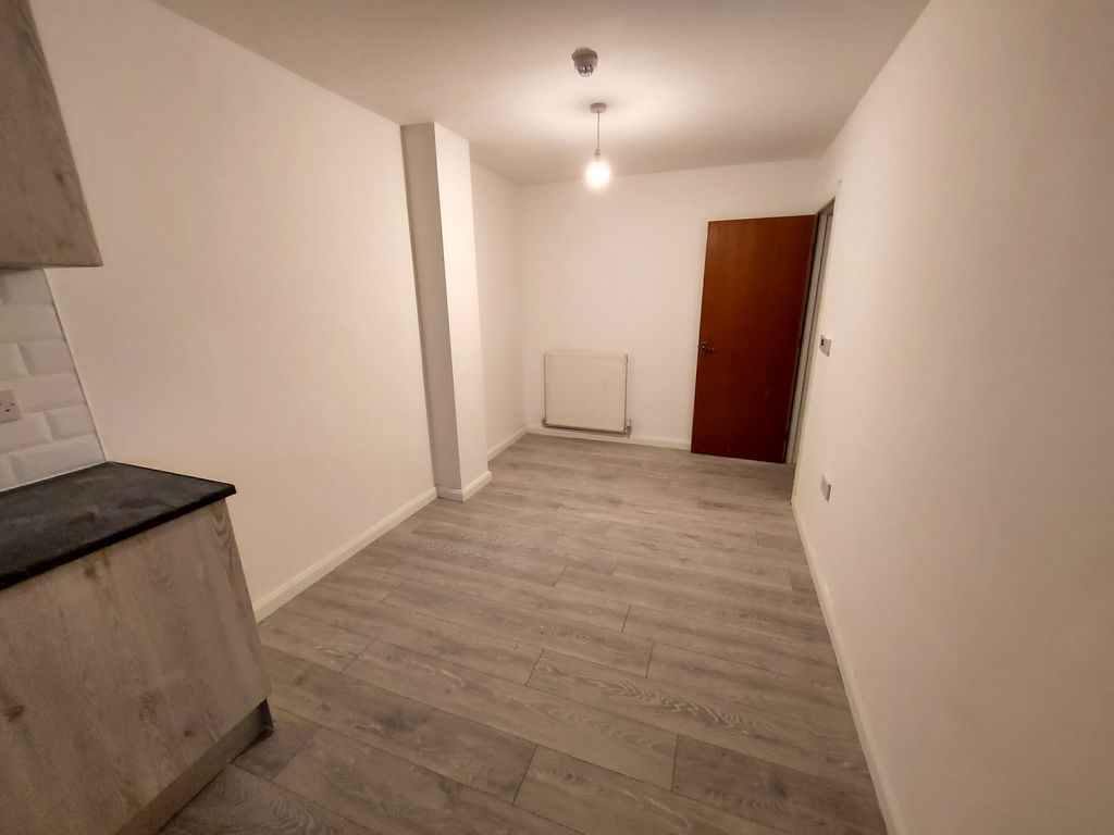 Property photo 2 of 5 Dining Room