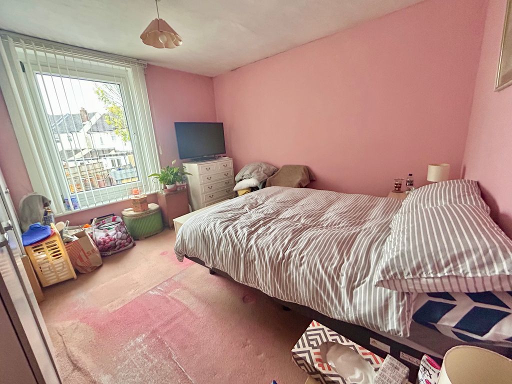 Property photo 2 of 7 Img_9461