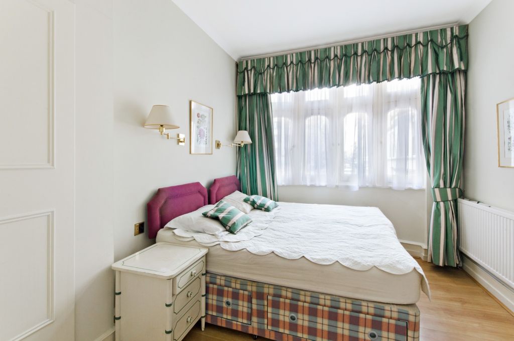 Property photo 3 of 9 2373664