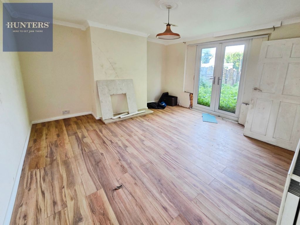 Property photo 3 of 11 Pbox-Img.Jpg