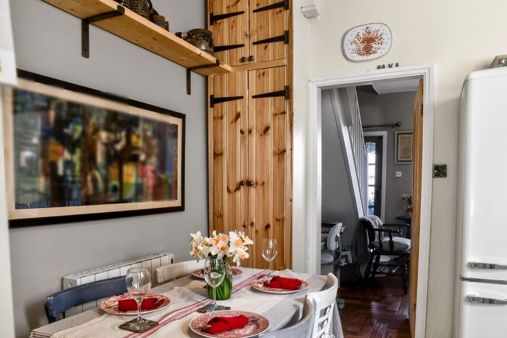 Property photo 3 of 22 5Clintterrace-7.Jpg