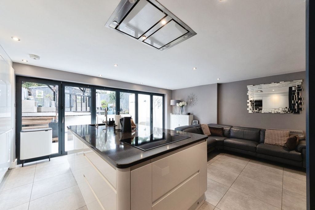 Property photo 2 of 17 20260215-_Mg_6108