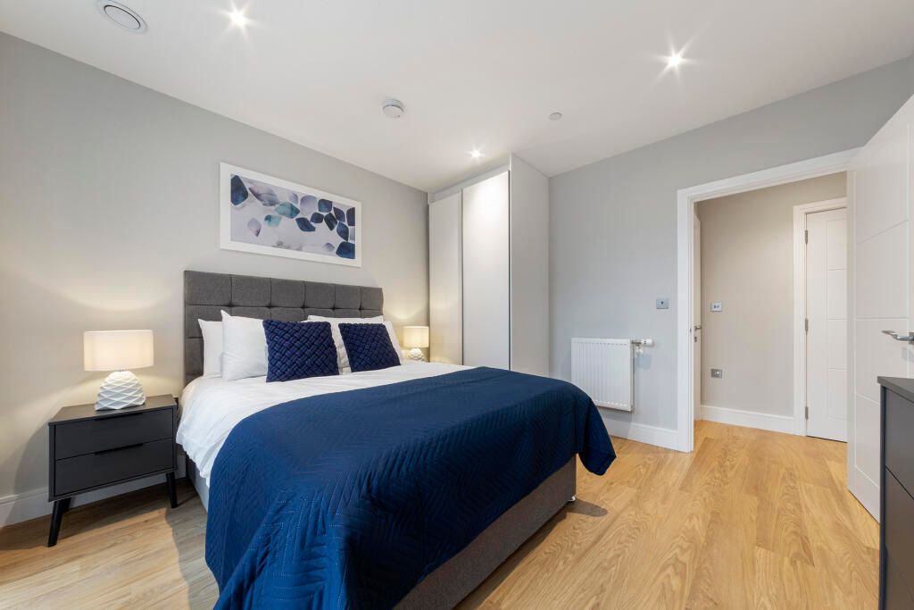 Property photo 1 of 8 Photo 0