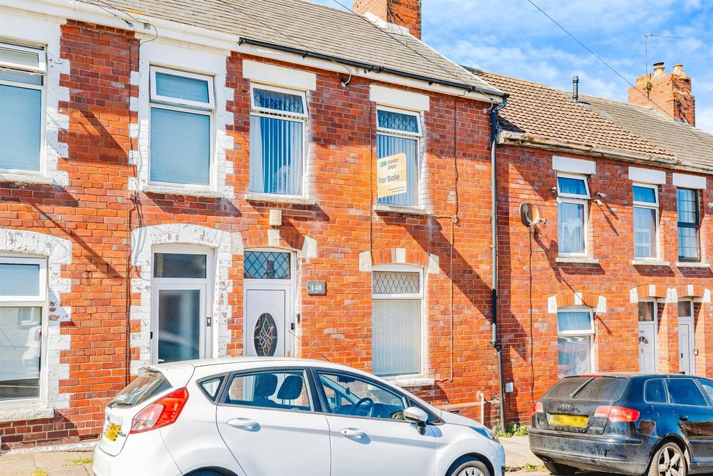 Property photo 1 of 17