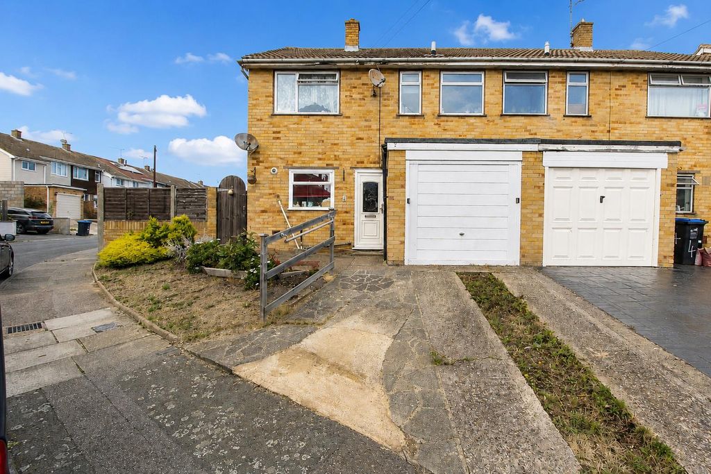 Property photo 1 of 23