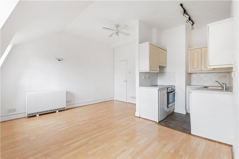 Property photo 2 of 11 Picture No. 09