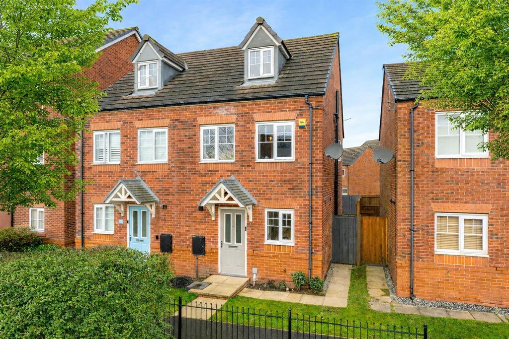 Property photo 1 of 19 253A1074-8c22-4997-8799-19c372c4E0Ea.Png