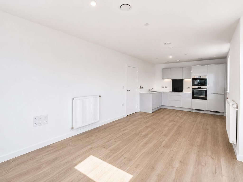 Property photo 2 of 9