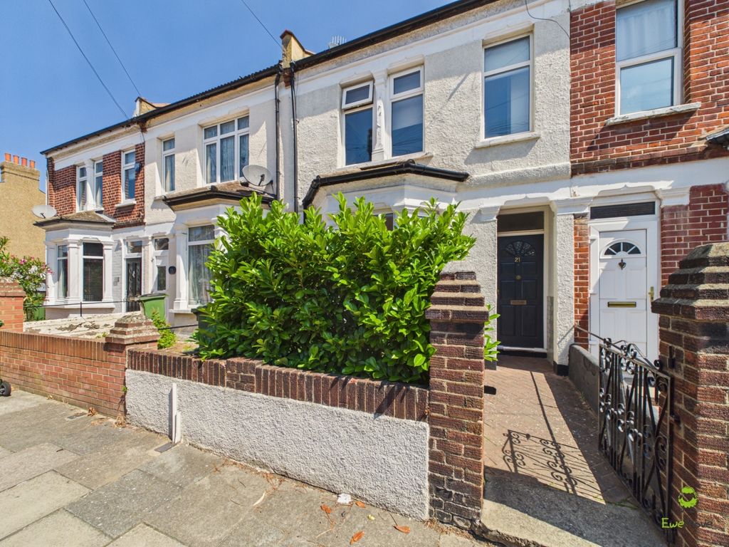 Property photo 1 of 13 Presented By Kevin At Ewemove Abbey Wood And Belve