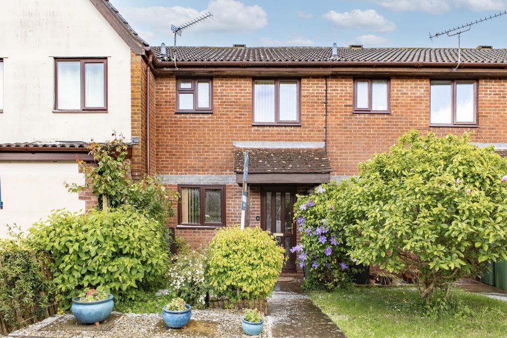 Property photo 1 of 18