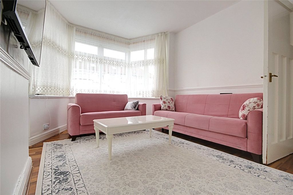 Property photo 1 of 10 Picture No. 02