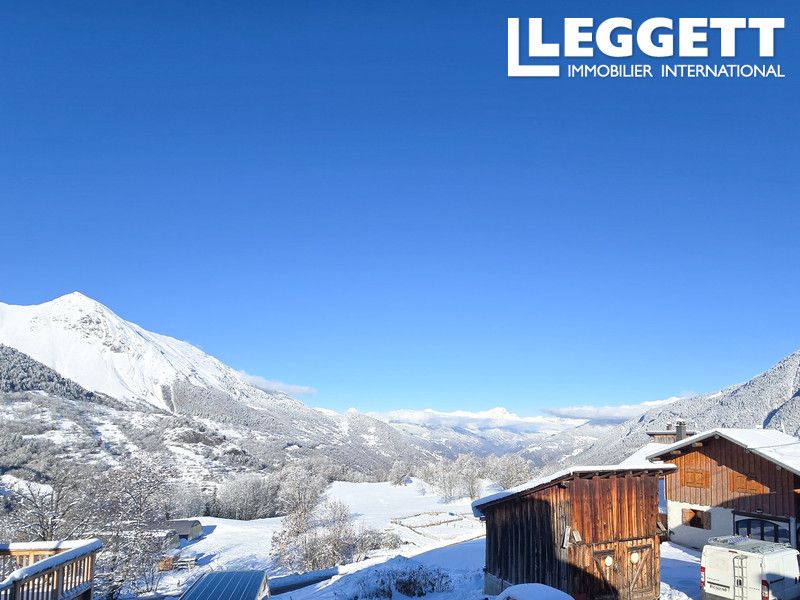 Property photo 2 of 10