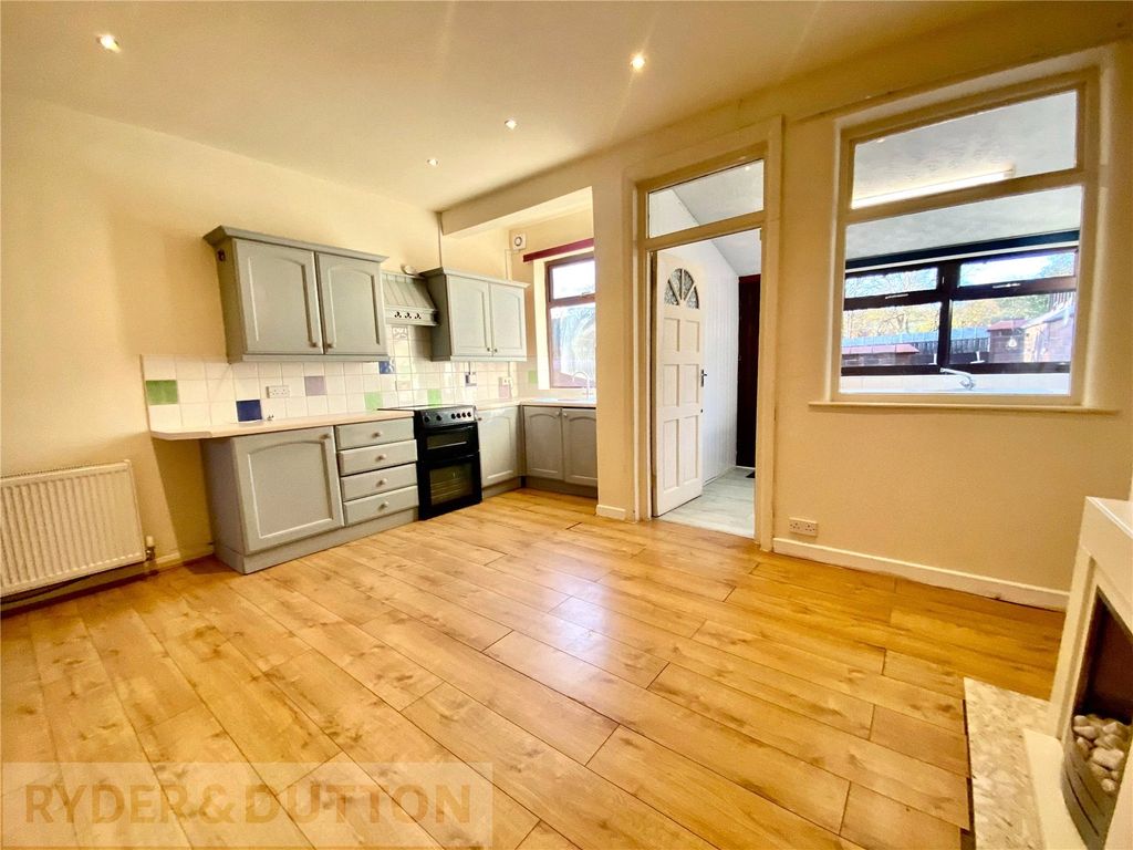 Property photo 3 of 10 Picture No. 06
