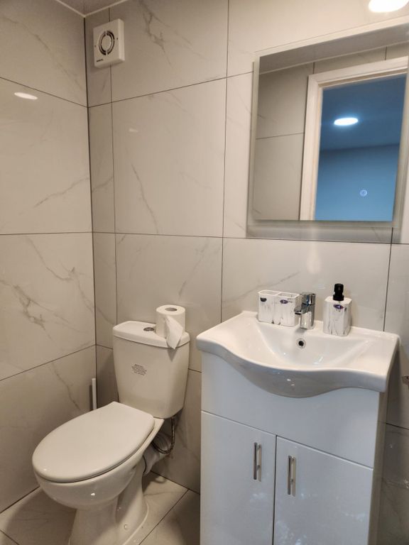 Property photo 3 of 3